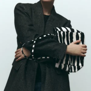 Zara Hayvan Desen Zebra Hakiki Gerçek Deri Kol Çantası ABZRA0186 (Kopya)