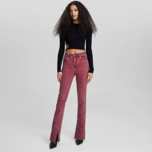 Bershka Straight Fit Flare Yırtmaç Detaylı Jean Pantolon ABBRS0058