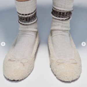 Bershka Fiyonk Detaylı Yünlü Babet ABBRS7522